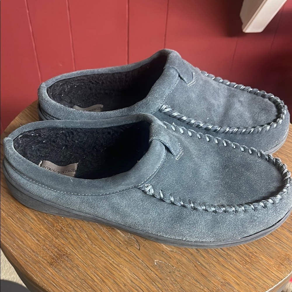 Crown Vintage Gray Loafers Slip-Ons